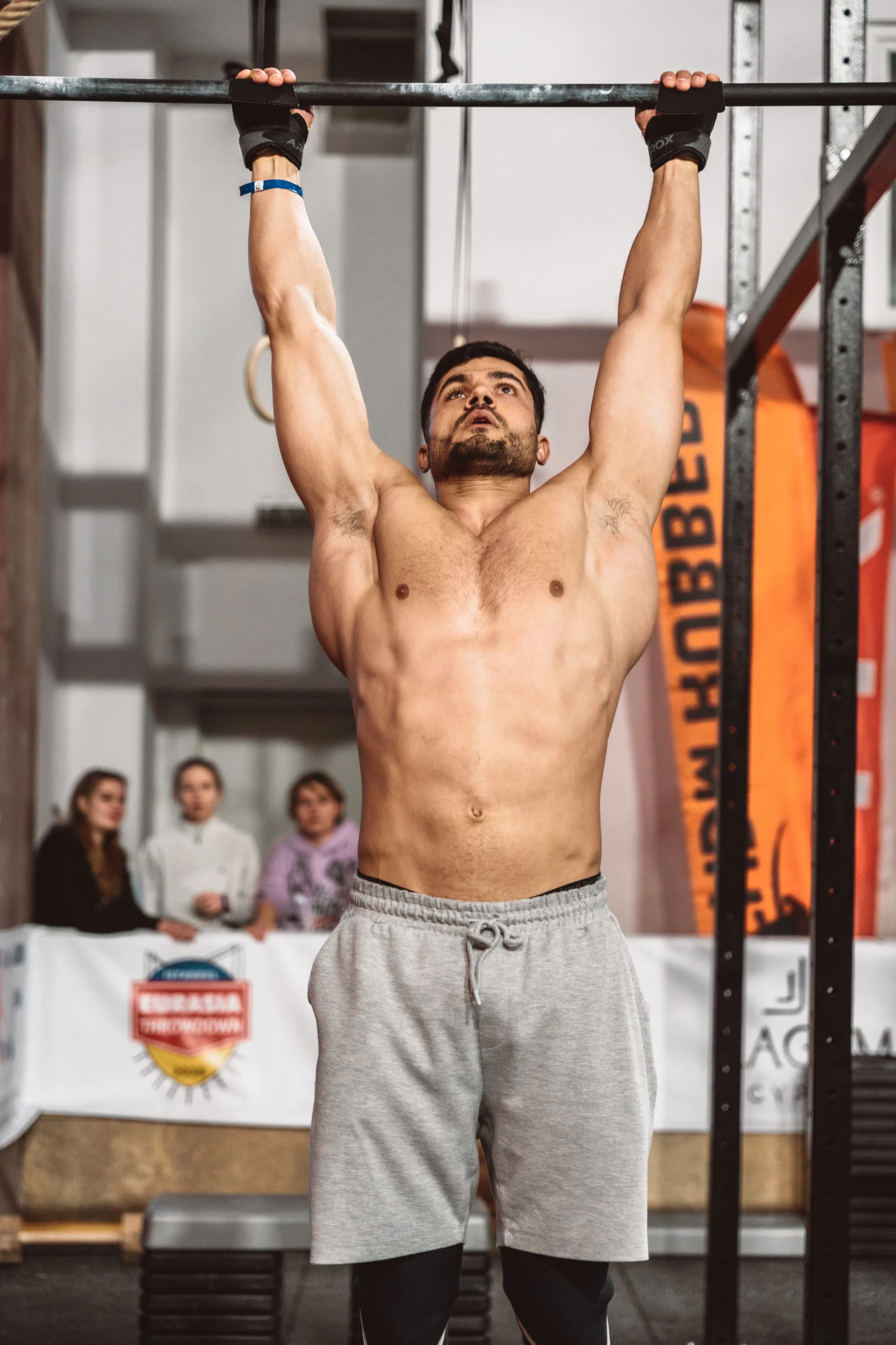 Ekin Spor salonu ve fitness · yakından bir bakış