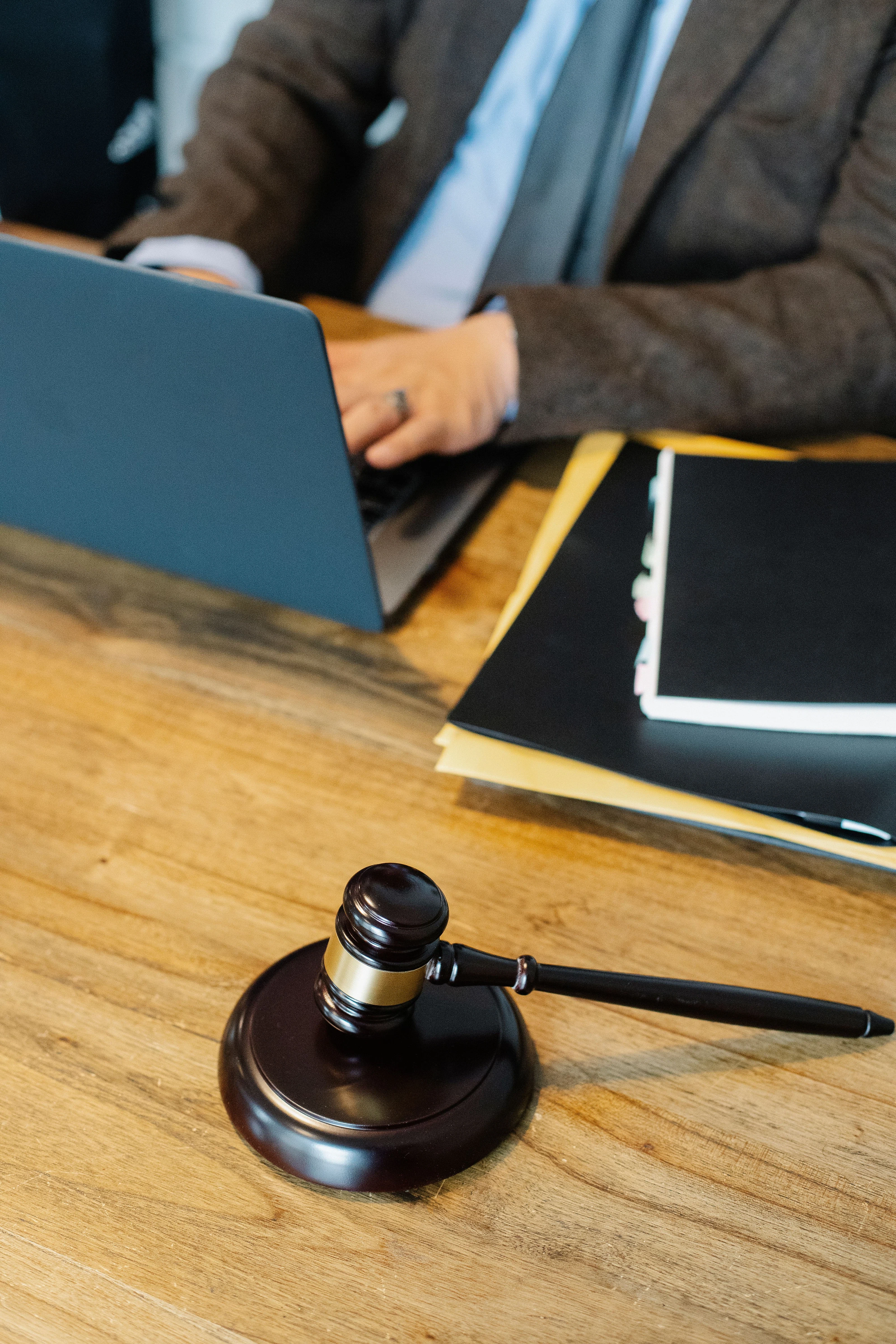 İz Hukuk bürosu · işin ayrıntıları